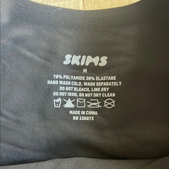 SKIMS Black Intimates Bra with Wide Straps - Picture 7 of 7